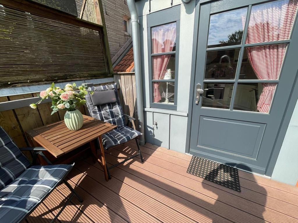 Teestuuv Appartement Husum  Buitenkant foto