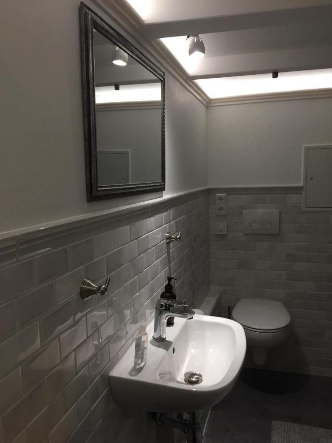 Teestuuv Appartement Husum  Buitenkant foto