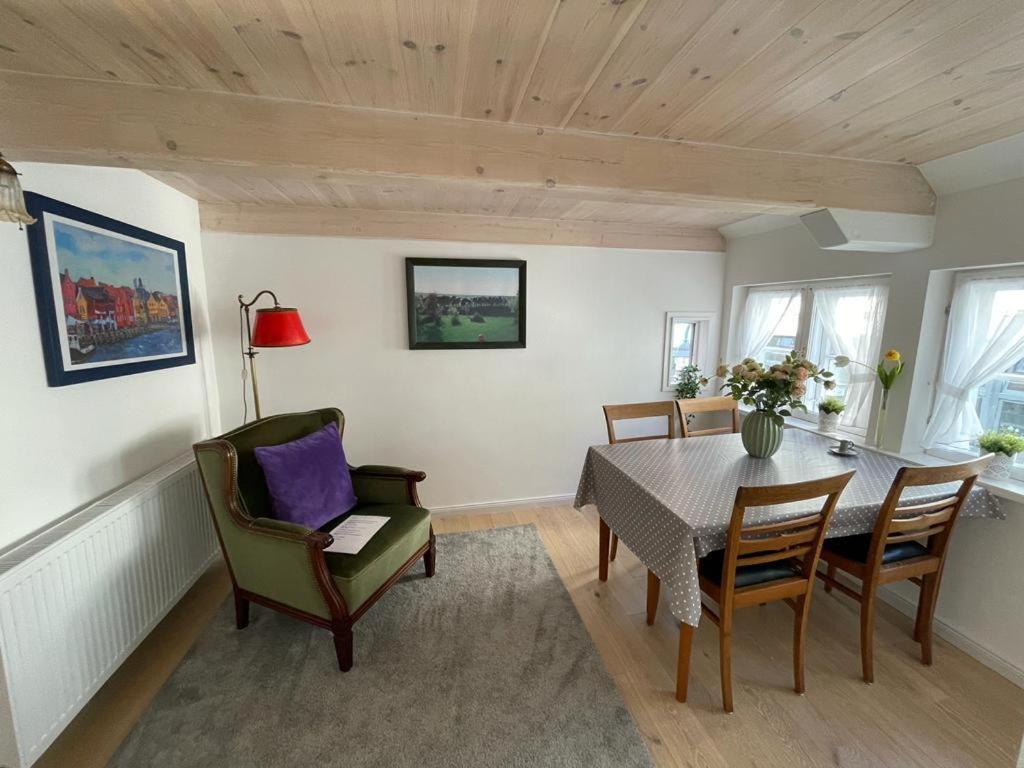 Teestuuv Appartement Husum  Buitenkant foto